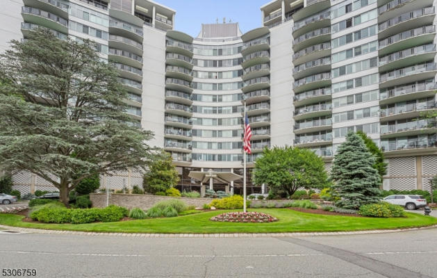 1 CLARIDGE DR APT 100, VERONA, NJ 07044 - Image 1