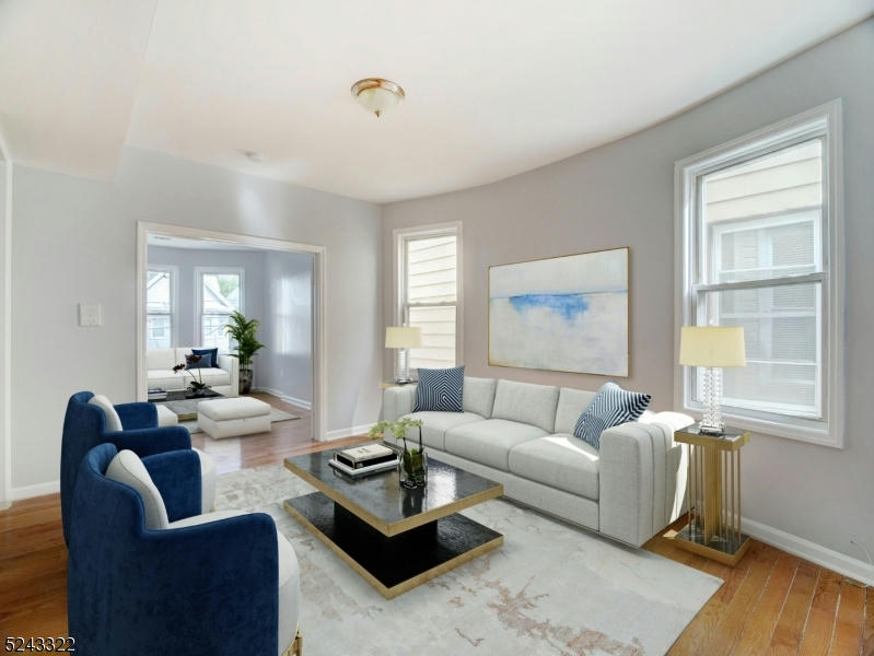 Large Living Space - Jersey City, NJ Homes for Sale