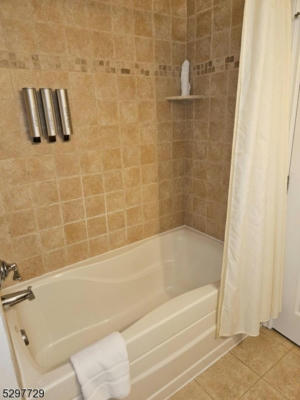 2 CHAMONIX DR # 343, VERNON TWP., NJ 07462, photo 4 of 6