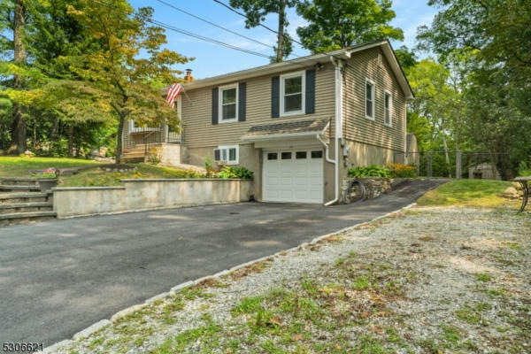 74 GREENHILL RD, HAMBURG, NJ 07419 - Image 1